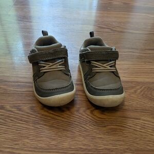 Stride Rite Toddler Miller Sneakers in Grey
